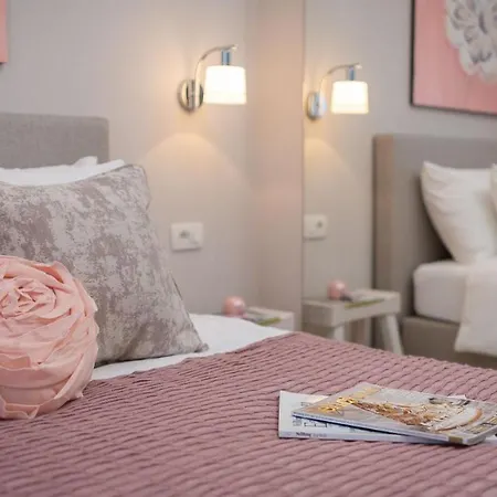 Villa Rose *